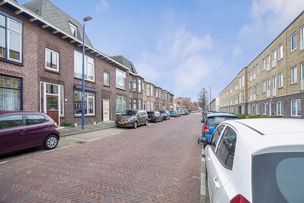 Medium property photo - Prins Hendrikstraat 143, 3151 AE Hoek van Holland